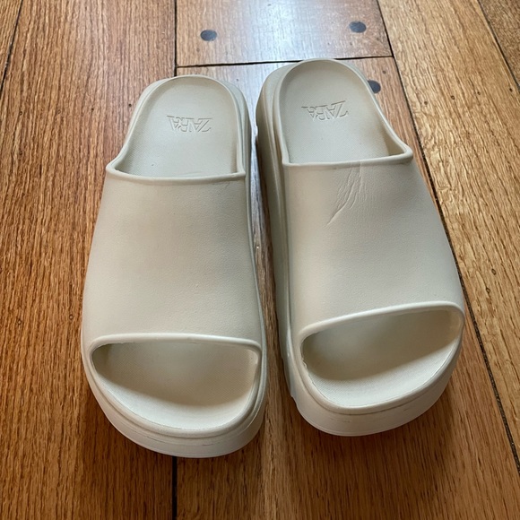 Zara Shoes - Zara Ivory Foam Sandals Size 40
